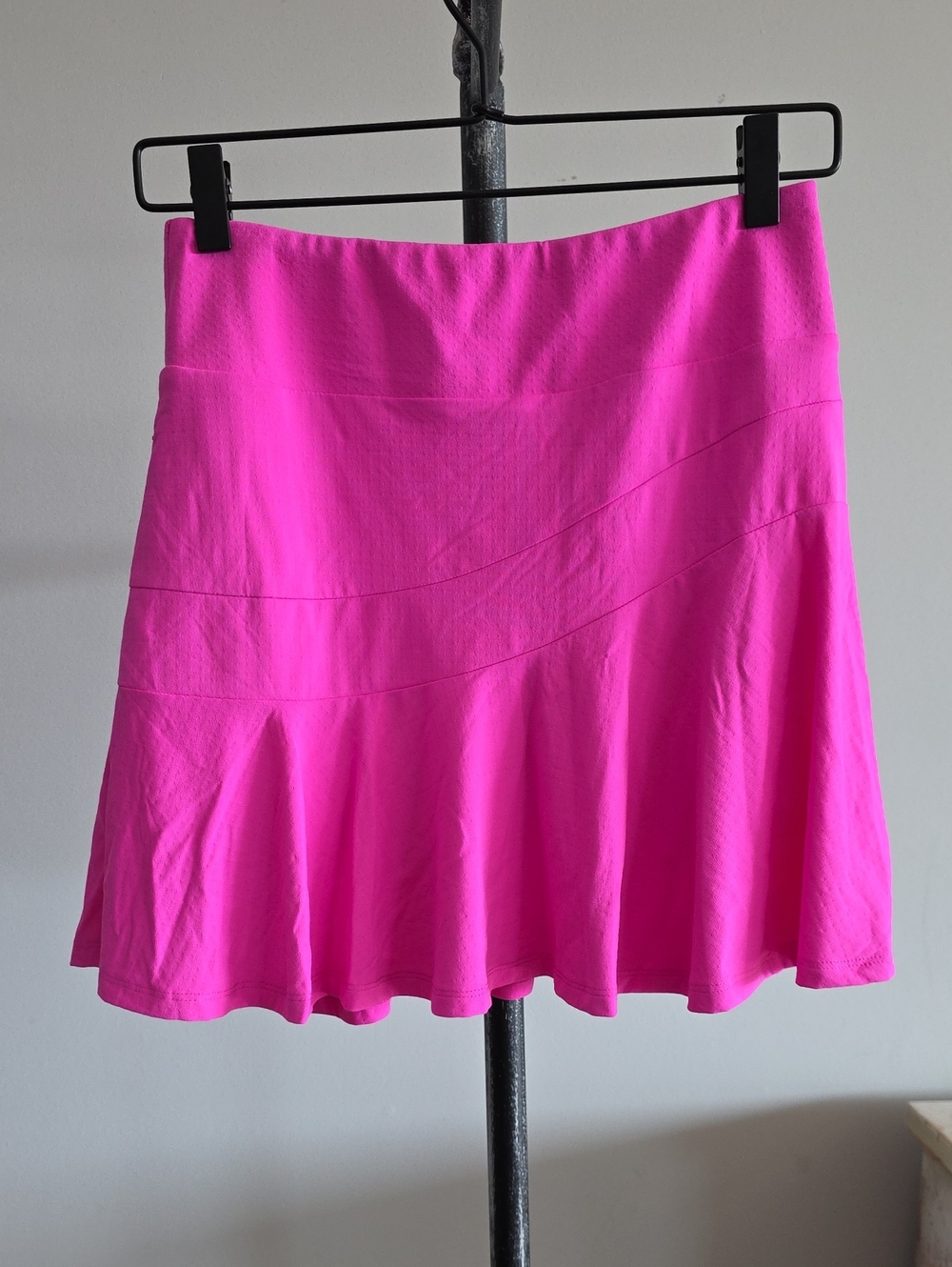 NWT IBKUL Hot Pink Flounce Skirt